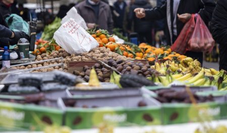 Λαϊκές αγορές: «Είμαστε σε απεργία, γιατί κινδυνεύουμε με αφανισμό» – Τα αιτήματα