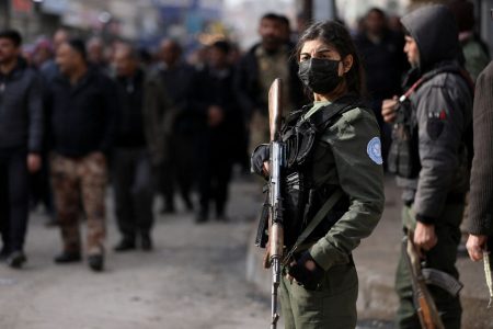 Χαλέπι: Ο συριακός στρατός βομβαρδίζει τις κουρδικές συνοικίες