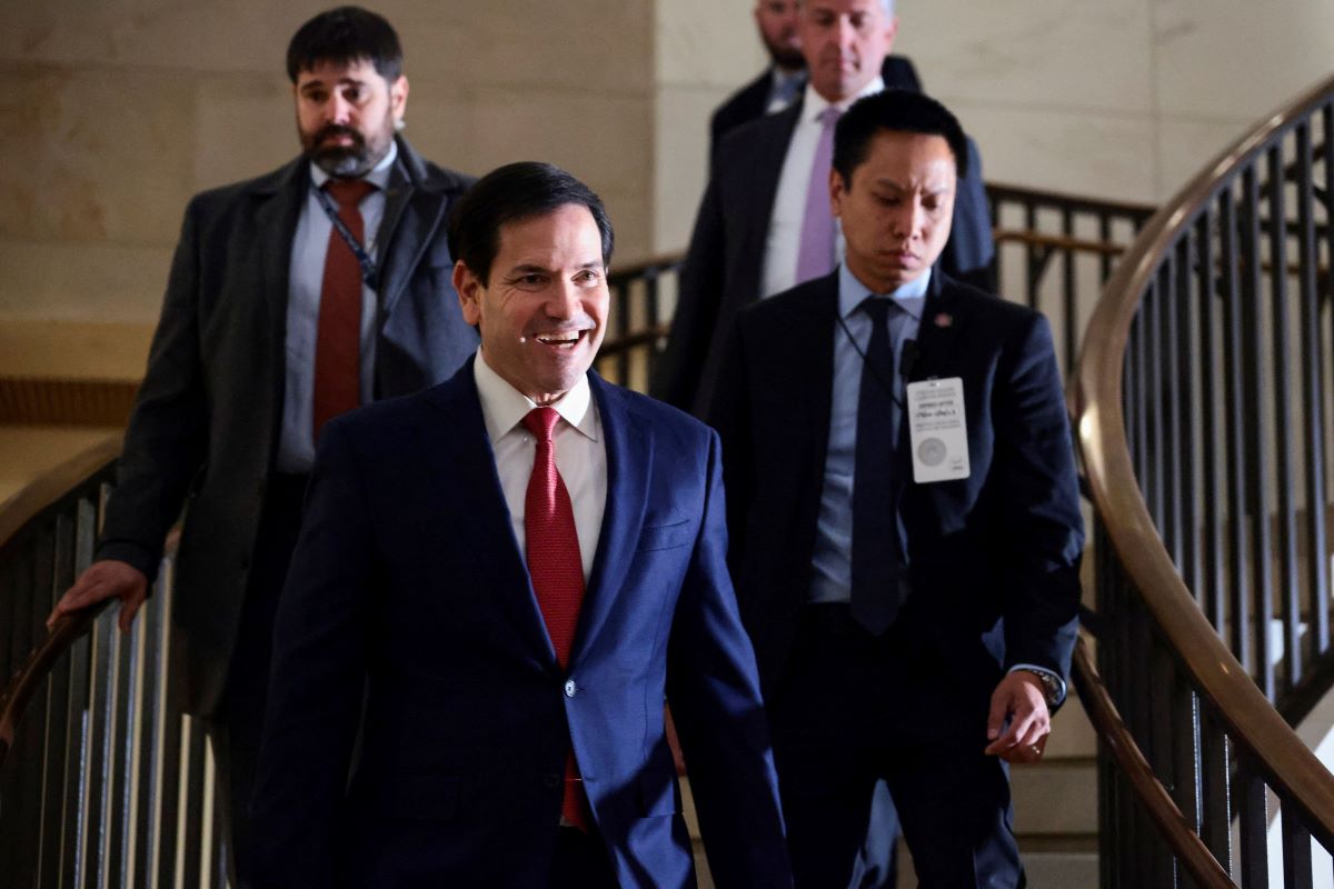 Ρούμπιο: Στόχος Τραμπ η αγορά της Γροιλανδίας – όχι στρατιωτική επέμβαση