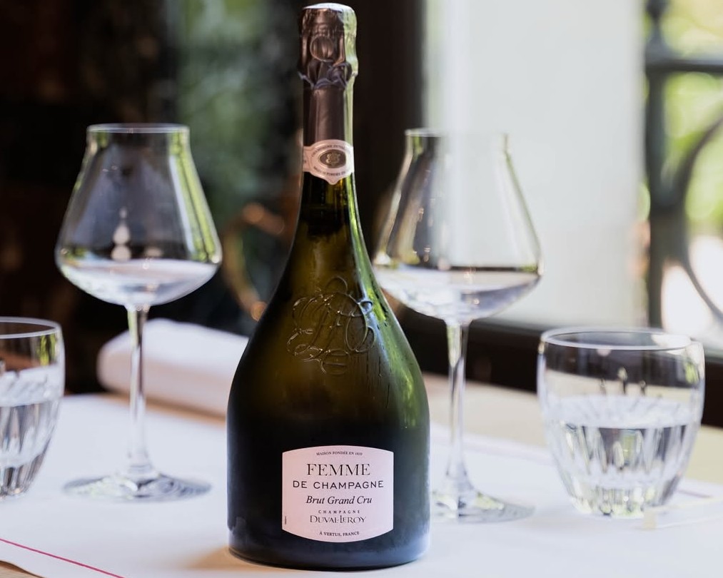 Σαρλ Ντιβάλ-Λερουά – Μιλώντας με τον άνθρωπο πίσω από τη διάσημη σαμπάνια