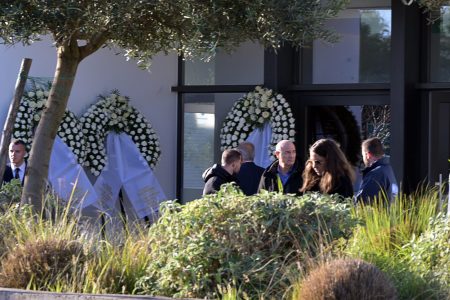 Γιώργος Παπαδάκης: Στο Αποτεφρωτήριο Ριτσώνας η κηδεία, ποιοι έδωσαν το παρών