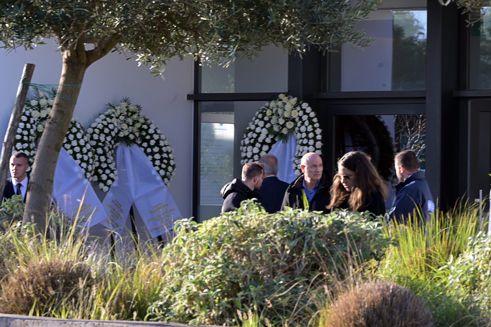 Γιώργος Παπαδάκης: Στο Αποτεφρωτήριο Ριτσώνας η κηδεία, ποιοι έδωσαν το παρών