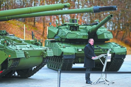 Η Αθήνα, το Βερολίνο και το παζάρι των εξοπλισμών