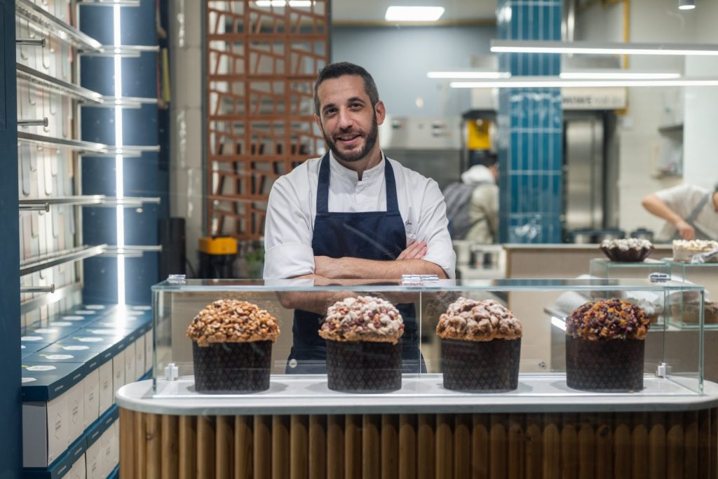 Τα θαυμαστά πανετόνε του Αντώνη Σελέκου