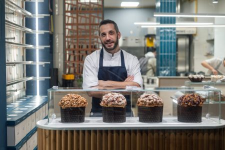 Τα θαυμαστά πανετόνε του Αντώνη Σελέκου