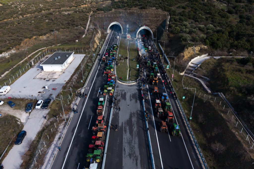 Μπλόκα: Αποκλιμάκωση μέσω task force