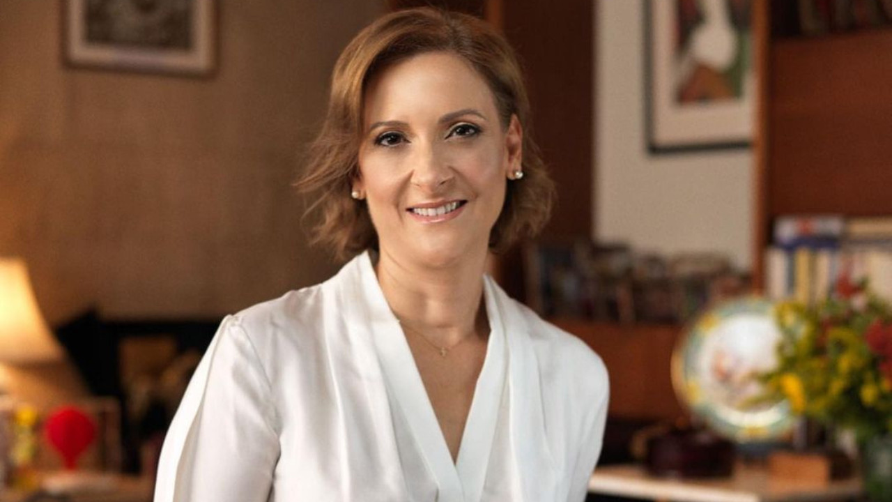 Κύπρος: Καταγγέλλει «ανελέητη επίθεση» και παραιτείται από τον ΑΦΚΣ η Πρώτη Κυρία