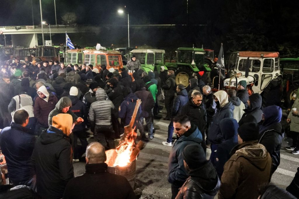 5 το πρωί: Αγρότες, κυβέρνηση σε αδιέξοδο – Όροι στον διάλογο ΗΠΑ, Ιράν – Η γρίπη πιέζει τα νοσοκομεία