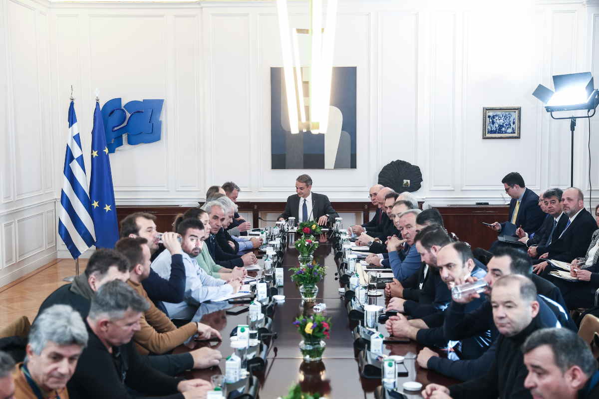 Μαξίμου: Ολοκληρώθηκε η συνάντηση των «πρόθυμων» αγροτών – Τι συζητήθηκε