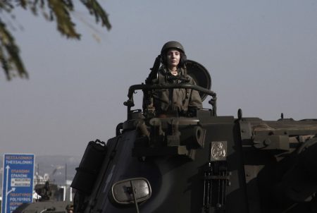 Γυναίκες στον στρατό