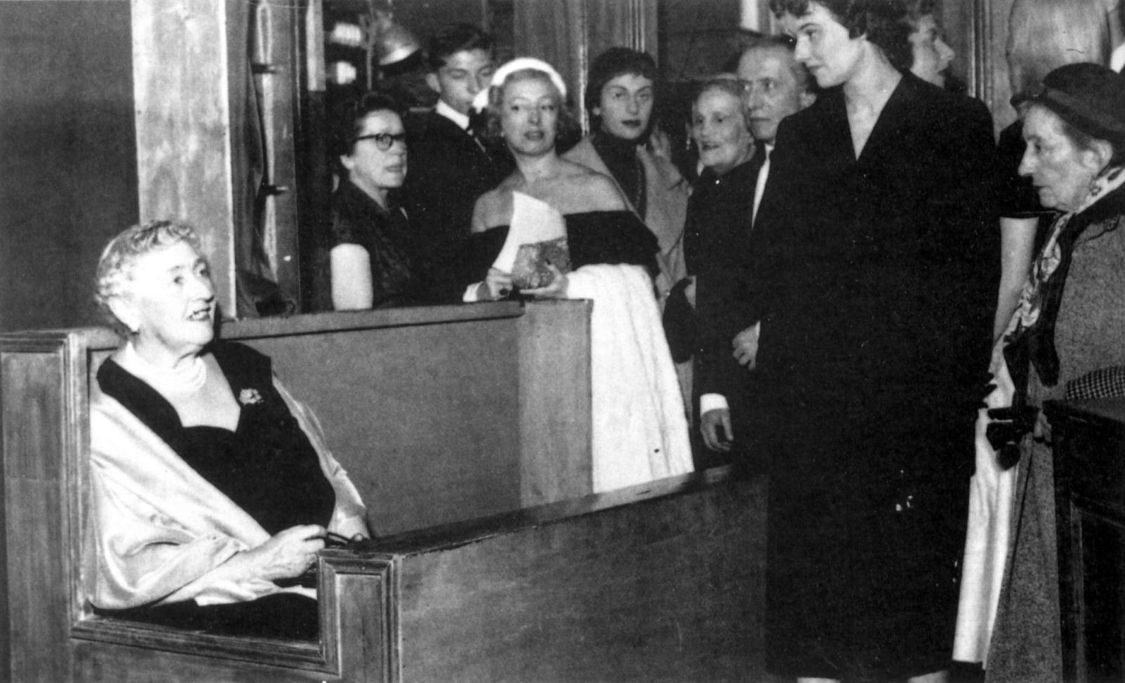 Άγκαθα Κρίστι