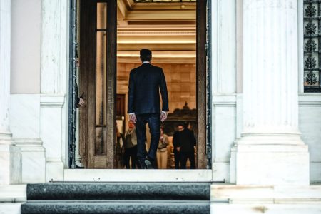 Κυβέρνηση: Πώς εξηγεί το ναυάγιο του διαλόγου με τους αγρότες