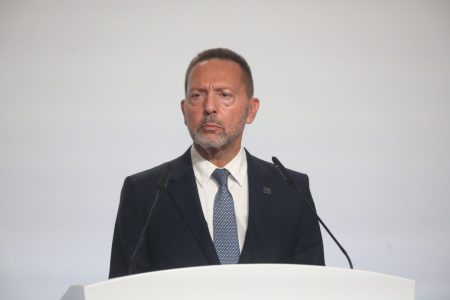 Τα καμπανάκια Στουρνάρα στις τράπεζες – Ο πήχης για τα κέρδη