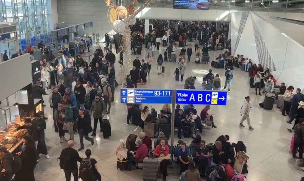 Ζητείται παραίτηση του διοικητή της ΥΠΑ μετά το πόρισμα για το μπλακ αουτ στο FIR Αθηνών