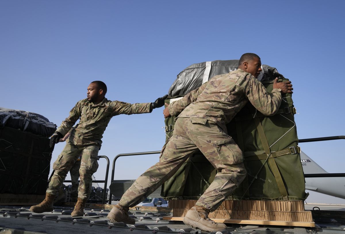 Με το δάχτυλο στη σκανδάλη: ΗΠΑ και Ιράν σε τροχιά σύγκρουσης λόγω διαδηλώσεων