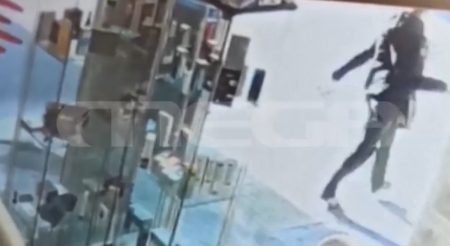 Εξαφάνιση Λόρα: Αναφορά ότι η 16χρονη εθεάθη στη Βάρη – Τι λέει μάρτυρας