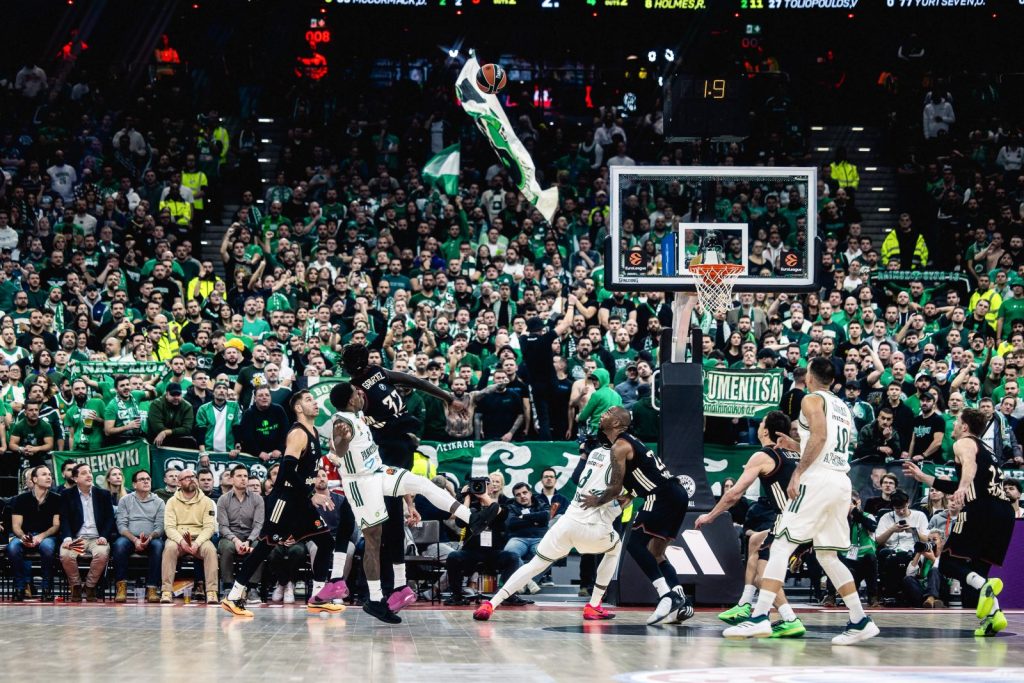 Μπάγερν-Παναθηναϊκός 85-78: Στραπάτσο στο Μόναχο χωρίς Ναν