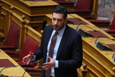 Βουλή: Ένταση με Κυρανάκη και Πέρκα – Ζήτησε συγνώμη ο αναπληρωτής υπουργός