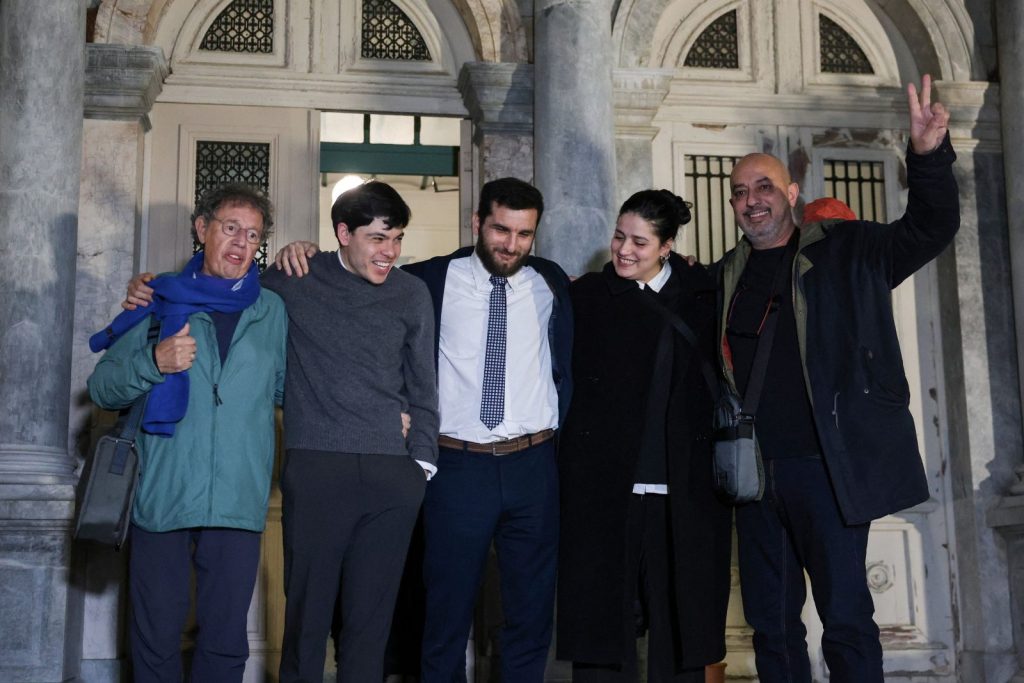 Διασυρμός της χώρας για τη δίωξη των ΜΚΟ