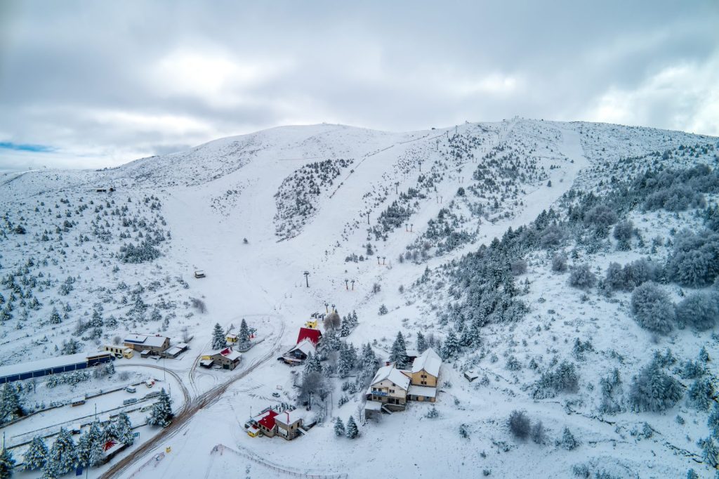 Ελβετικό αφιέρωμα στη χιονοδρομική Ελλάδα