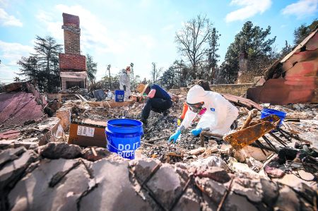 Νεκρό το φιλόδοξο σχέδιο για μεταφορά δειγμάτων από τον Αρη