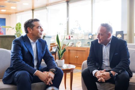 Συνάντηση Τσίπρα-Αγγελούδη στη Θεσσαλονίκη – Η τρίλιζα και η «Ιθάκη»