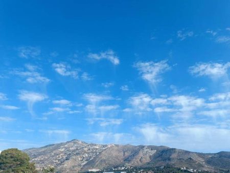 Meteo: Νέφη virga στον ουρανό της Αττικής