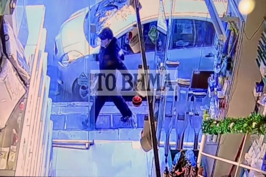 Λόρα: Τρίτο πρόσωπο πίσω από την εξαφάνιση; Τι κρατά τους γονείς μακριά από την Αθήνα