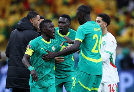 Σενεγάλη – Μαρόκο: Χάος στον τελικό του Κόπα Άφρικα