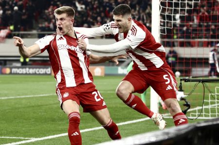 Ιδανικό ξεκίνημα για τον Ολυμπιακό κόντρα στη Λεβερκούζεν – Το γκολ του Κοστίνια