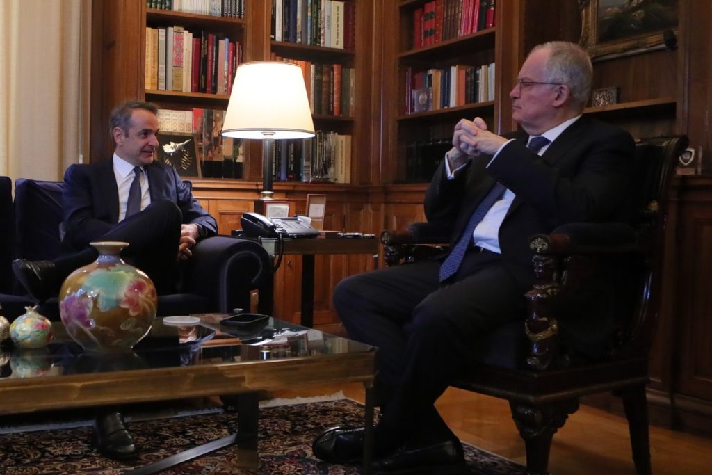 Οι γεωπολιτικές εξελίξεις στο επίκεντρο της συνάντησης Τασούλα – Μητσοτάκη