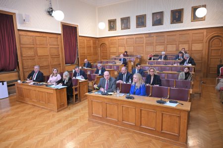 Αποστολάκη για εξεταστική ΟΠΕΚΕΠΕ: «Με εντολή του Μαξίμου αποκλείονται μάρτυρες»