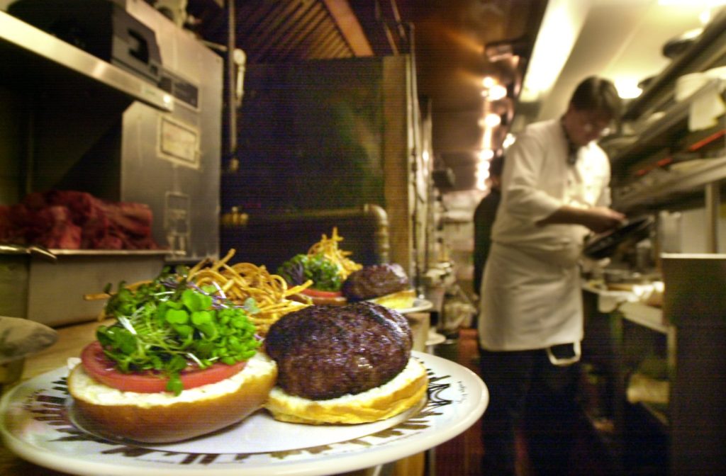 Φάρμακα αδυνατίσματος: Πώς αλλάζουν τα δεδομένα σε αεροπορικές και εστίαση