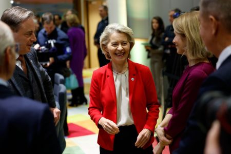 Σύνοδος Κορυφής: Μήνυμα για ενότητα, ψυχραιμία και συνεργασία με ΗΠΑ