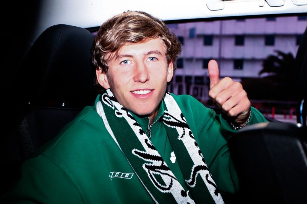 Ο Παναθηναϊκός ανακοίνωσε τον Αντίνο