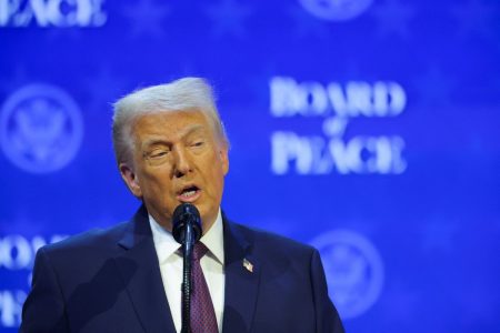 Το τέλος εποχής στη Δύση και το ερώτημα της νέας