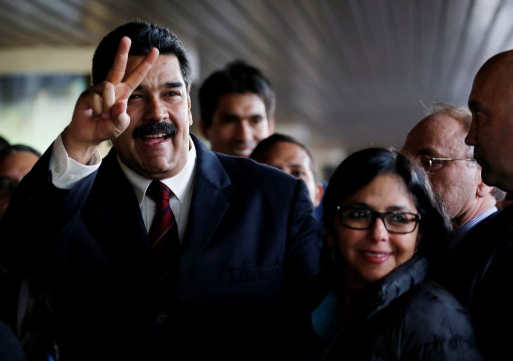 Guardian: Η συμφωνία πίσω από την πτώση Μαδούρο, ο ρόλος της Ντέλσι Ροντρίγκες