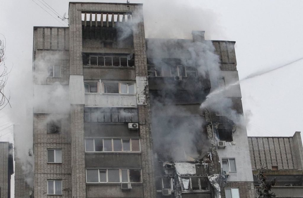Ουκρανία: Νέα ρωσικά χτυπήματα στο Ντονέτσκ – Παραμένει το «αγκάθι» του Ντονμπάς