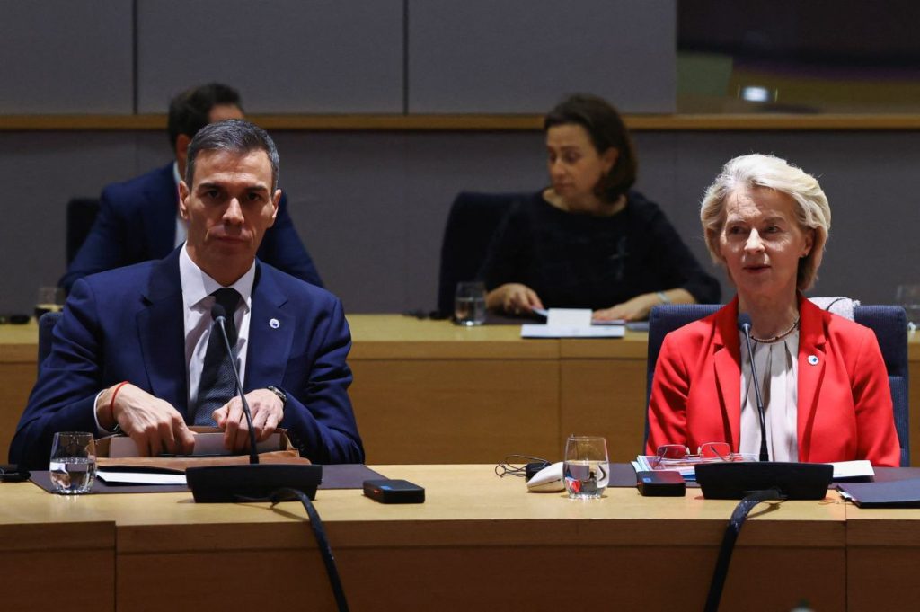 Μετά την αποκλιμάκωση, τι;