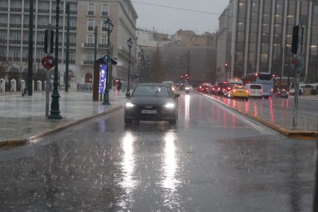 Κακοκαιρία: Νέος κύκλος – Βροχές, χιόνια και απαγορευτικό απόπλου