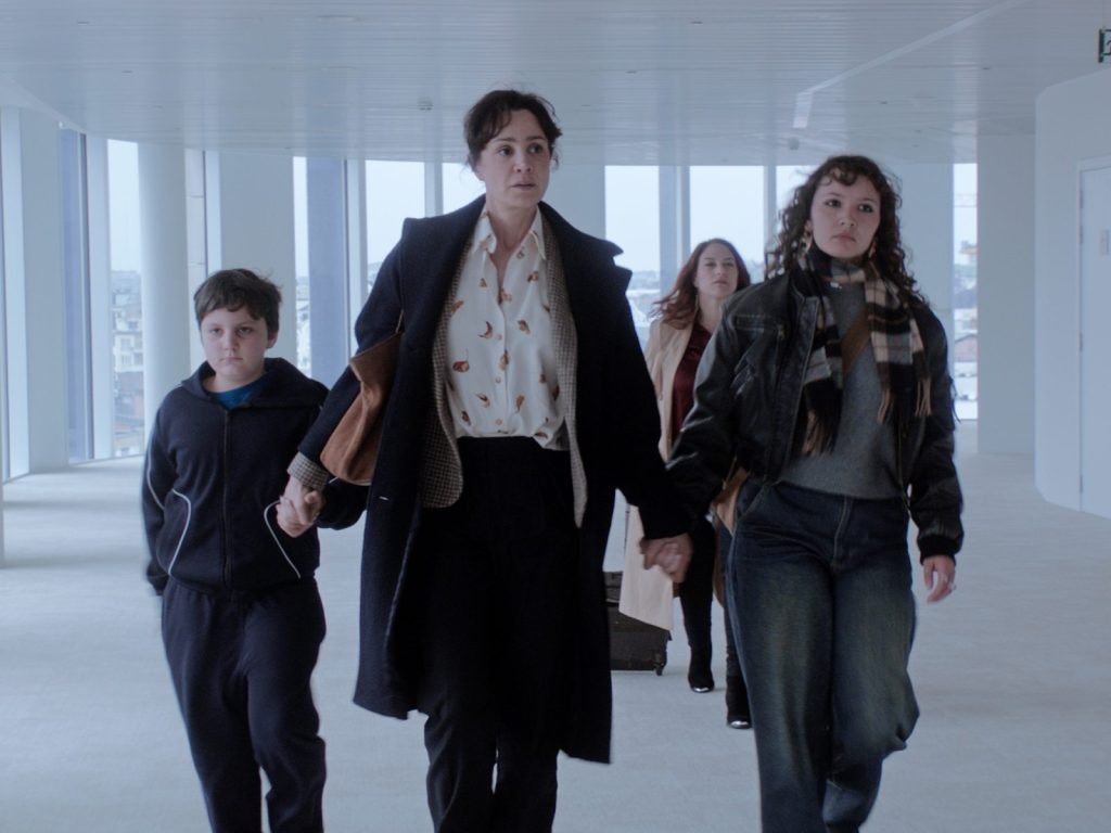 «Σας πιστεύουμε»: όταν η ευρωπαϊκή δικαιοσύνη πληγώνει τα παιδιά – θύματα κακοποίησης