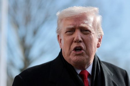 Τραμπ: Απειλεί ανοιχτά το Ιράν με επίθεση – Θέλει συμφωνία για τα πυρηνικά