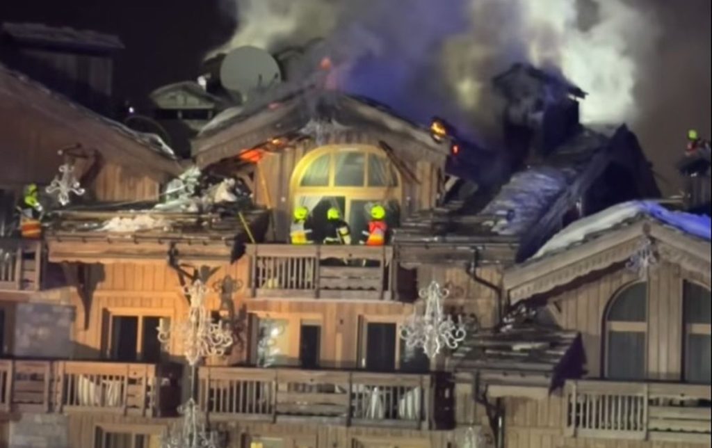 Φωτιά σε 5άστερο ξενοδοχείο στις γαλλικές Άλπεις