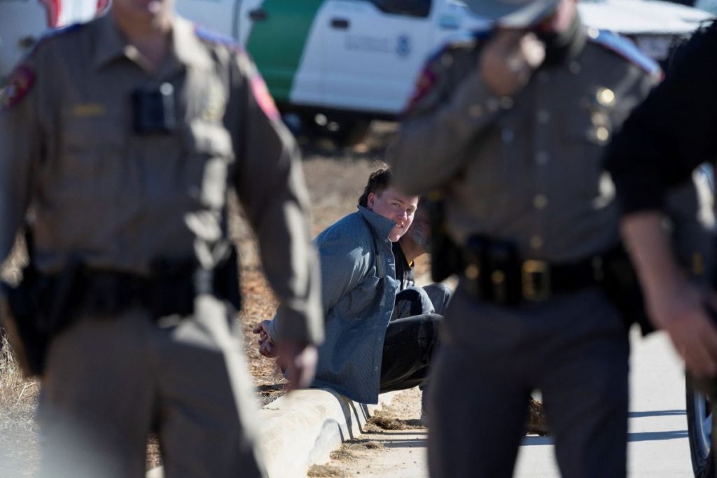 Μινεσότα: Γιατί είναι δύσκολο να λυθεί το πρόβλημα – Νεκροί, απειλές και αδιέξοδο