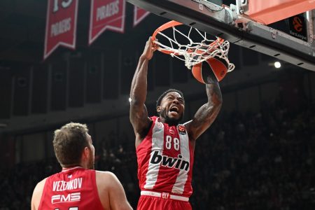 Ολυμπιακός – Μπαρτσελόνα 87-75: Σαρωτικοί οι ερυθρόλευκοι, πέμπτη διαδοχική νίκη