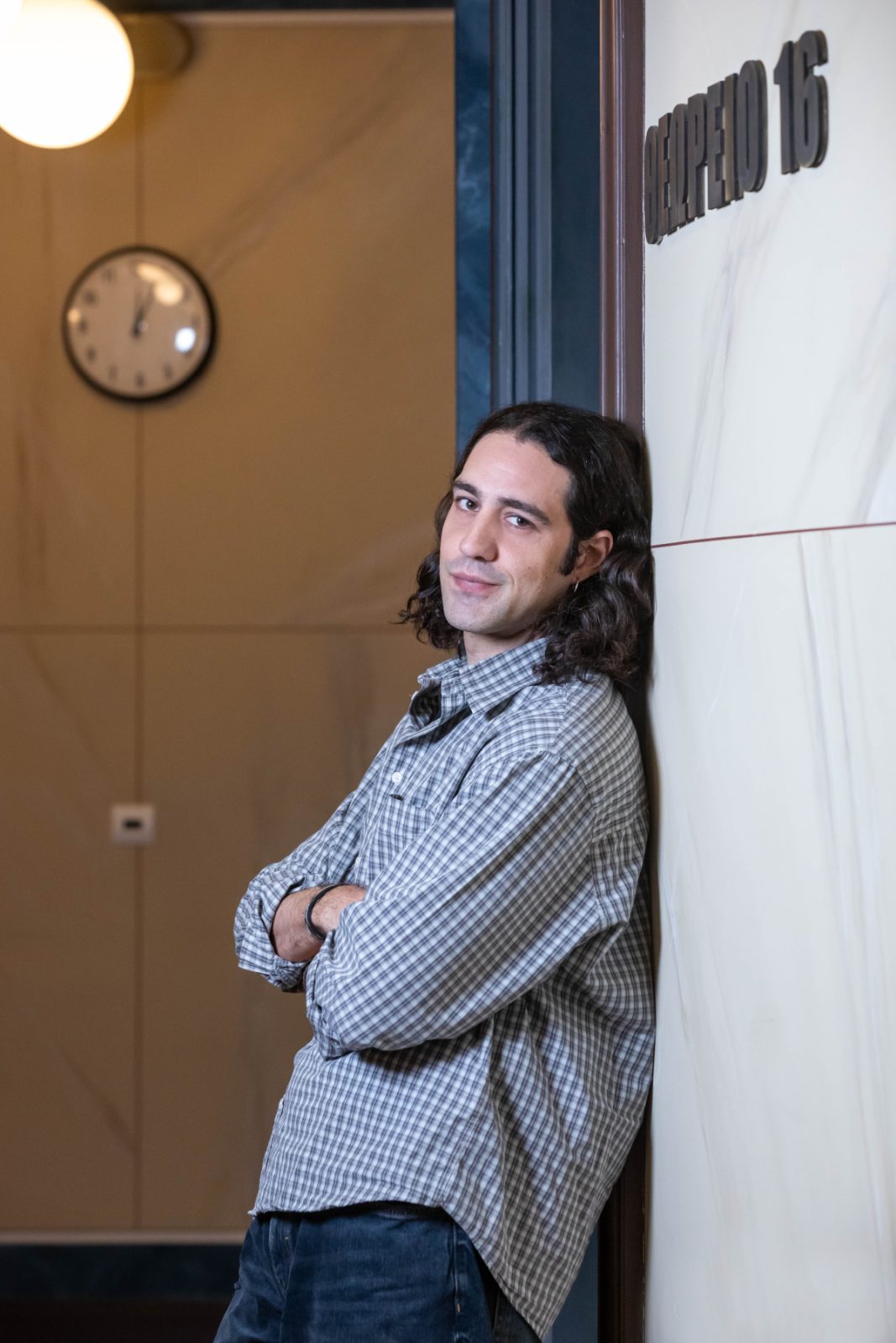 Νίκος Λεκάκης στο «ΒΗΜΑ»: «Είμαστε στ’ αλήθεια ζωντανοί ή απλώς υπάρχουμε κάπως;»