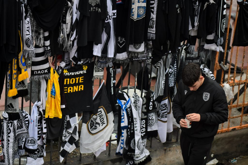 Τροχαίο στη Ρουμανία με οπαδούς ΠΑΟΚ: Εφυγαν οι σοροί με το C-130