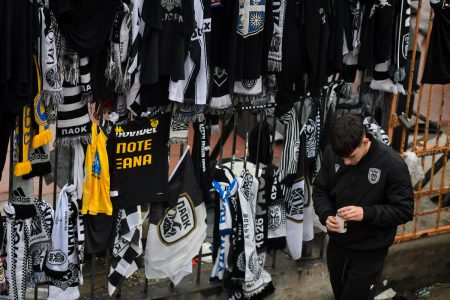 Τροχαίο στη Ρουμανία με οπαδούς ΠΑΟΚ: Εφυγαν οι σοροί με το C-130