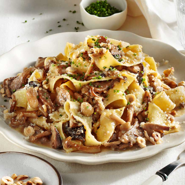 Μακαρόνια με μανιτάρια