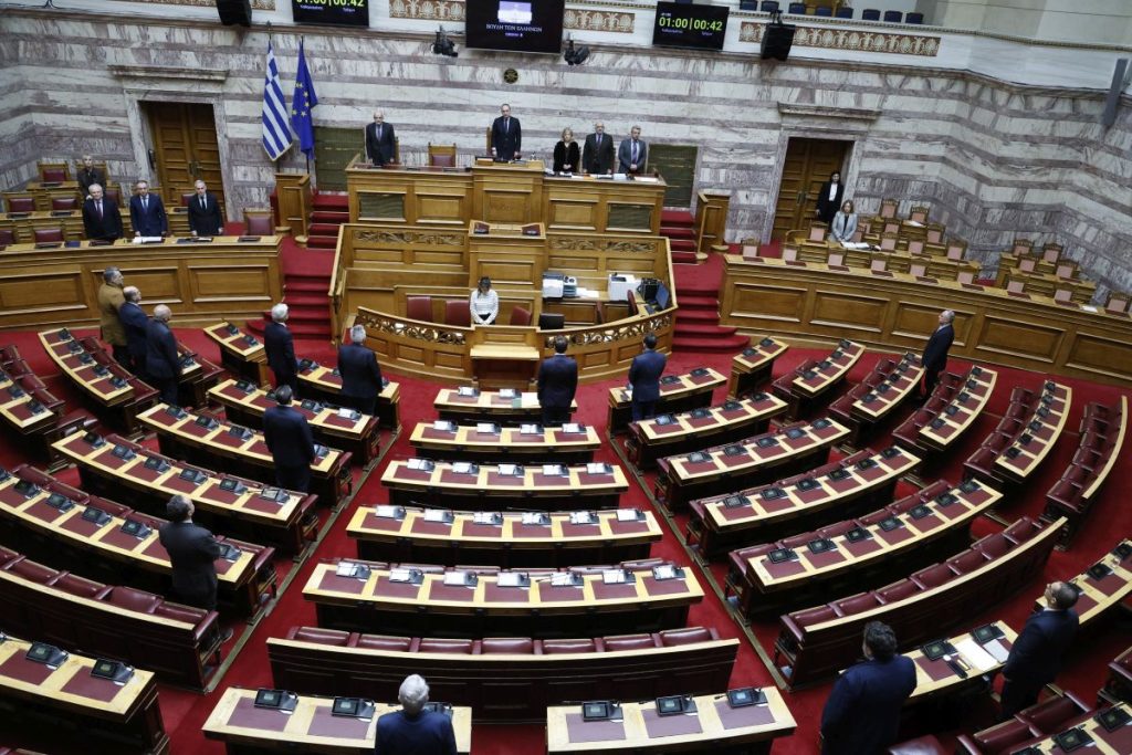 Ίμια: Ενός λεπτού σιγή για τους πεσόντες – Η συγκινητική ομιλία Βλαχάκου για τον αδερφό του